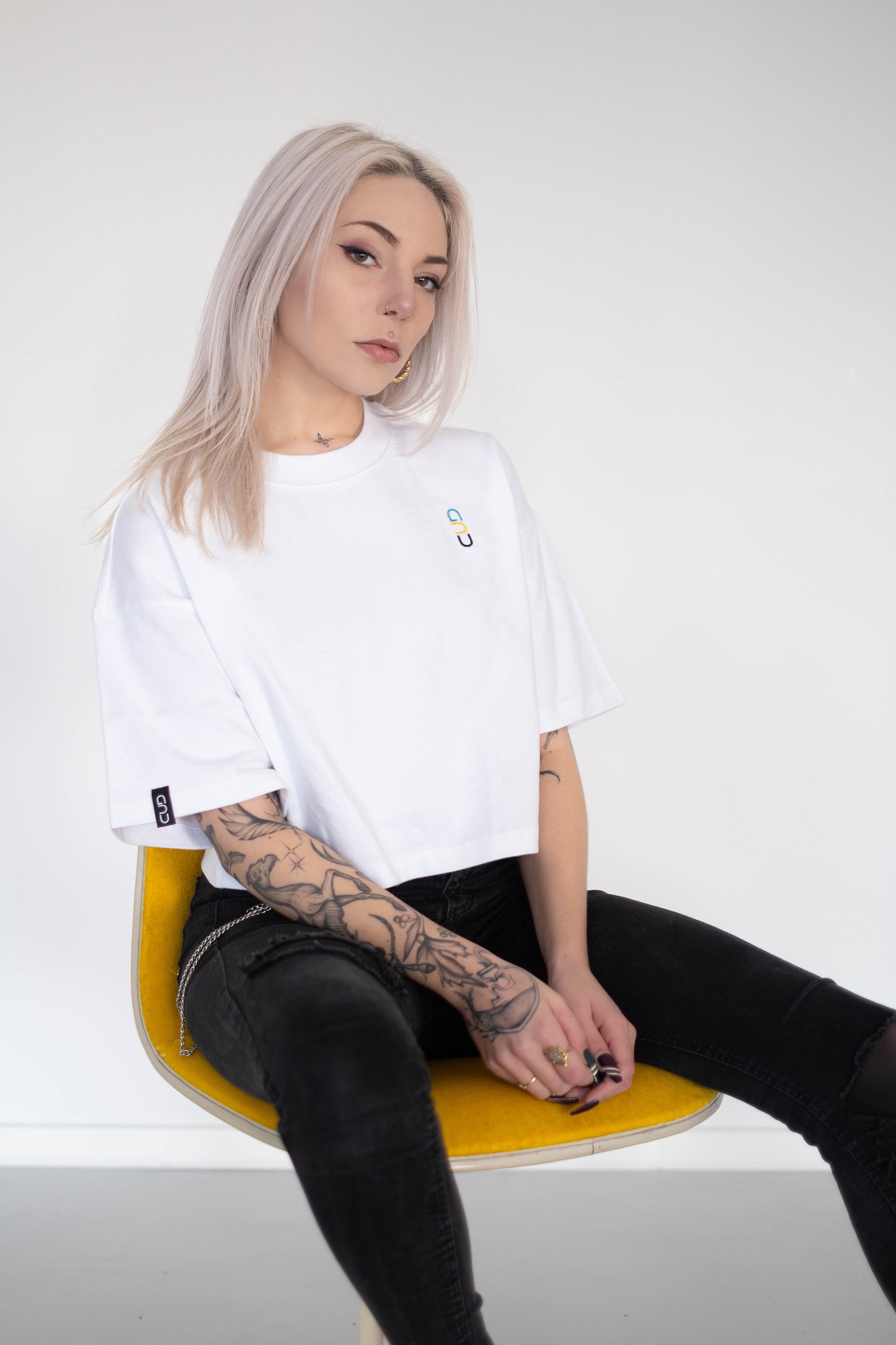 Cropped Tee – Gnu Basic White